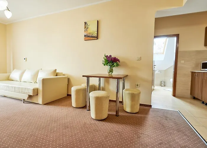 Holidays Club Гостевой дом 3*